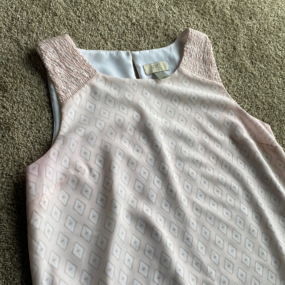 EUC Womens Loft Dress Size MP in pale pink color, sleeveless